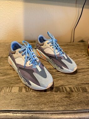 Men’s Yeezy Boost 700’s